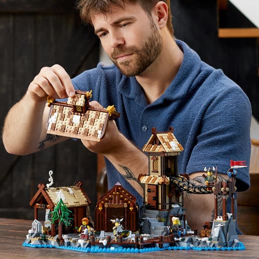 LEGO Ideas Vikingaby 21343