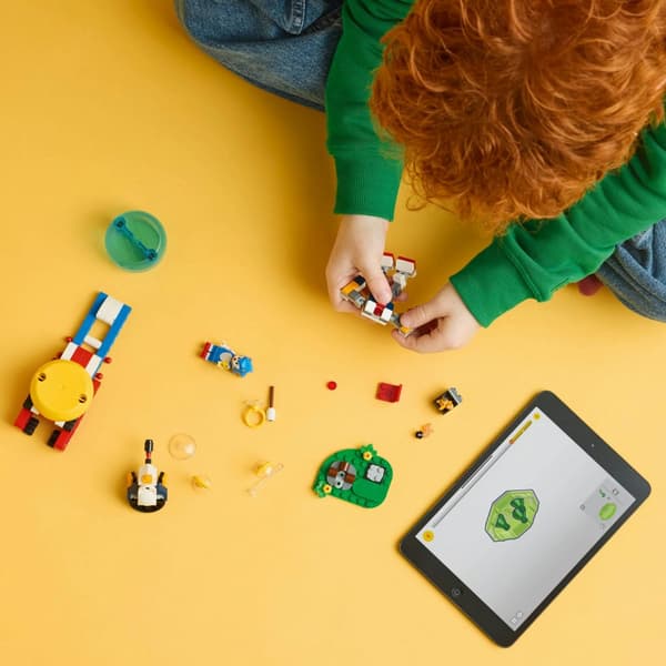 LEGO Sonic Sonics lägereldsstrid 77001