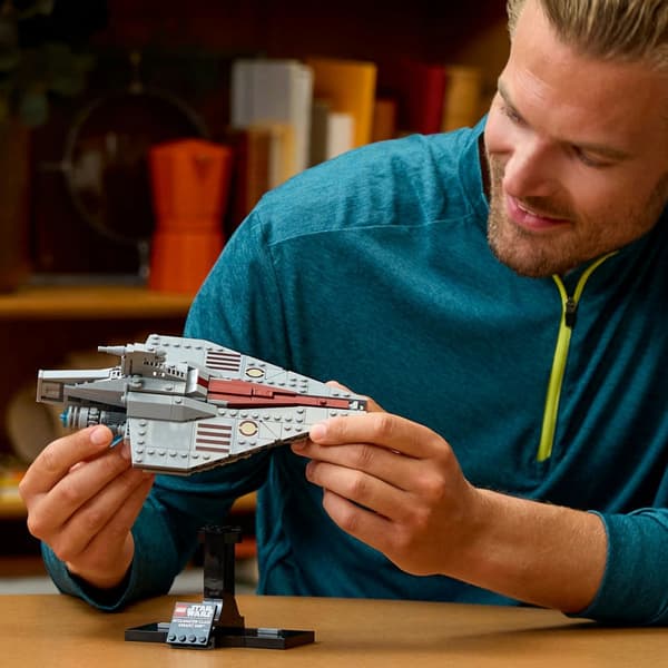 LEGO Star Wars Acclamator Class Assault Ship 75404