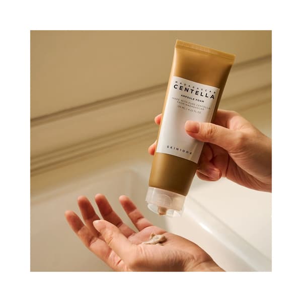 Madagascar Centella Ampoule Foam 125ml
