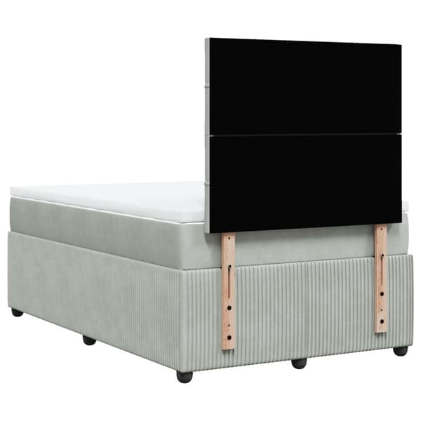 Ramsäng med madrass ljusgrå 120x200 cm sammet