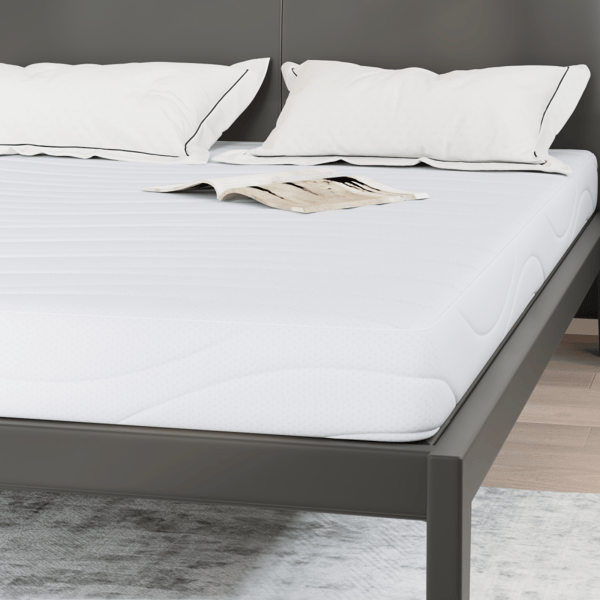 Madrass Medium 140 x 190 cm Vit