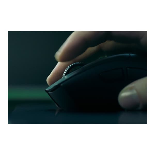 Razer DeathAdder V4 Pro - mus - USB - svart