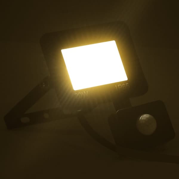 Strålkastare med sensor 20 W LED varmvit