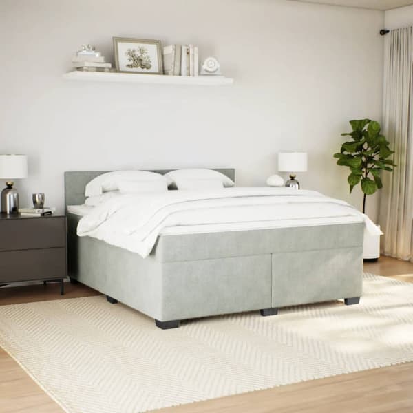 Ramsäng med madrass ljusgrå 180x200 cm sammet