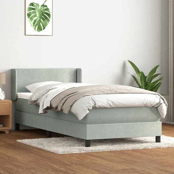 Ramsäng med madrass ljusgrå 80x220 cm sammet