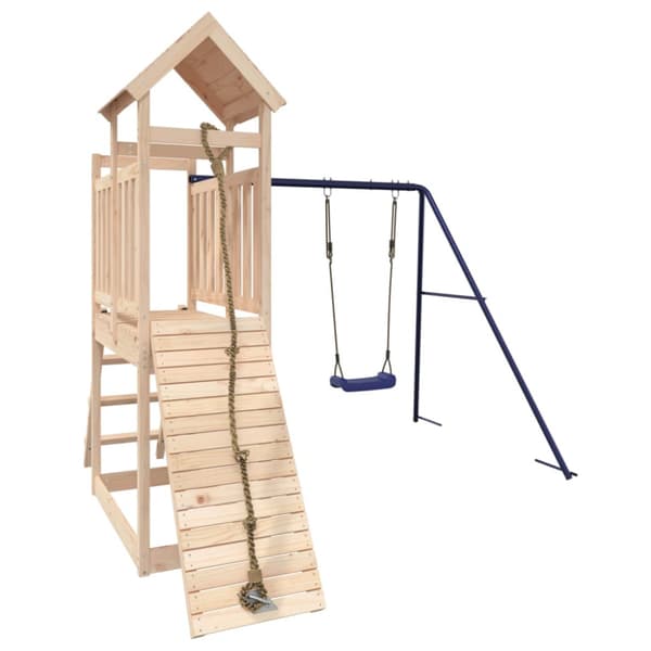 Lekplats massiv furu