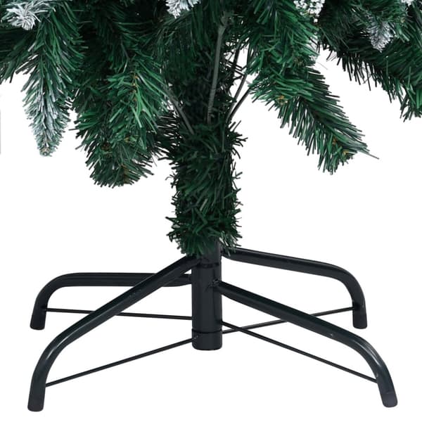 Plastgran med kottar och vit snö 150 cm