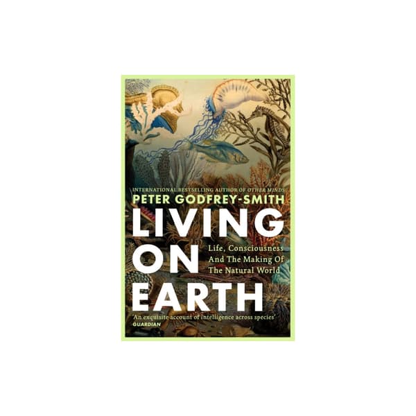 Living on Earth (häftad, eng)