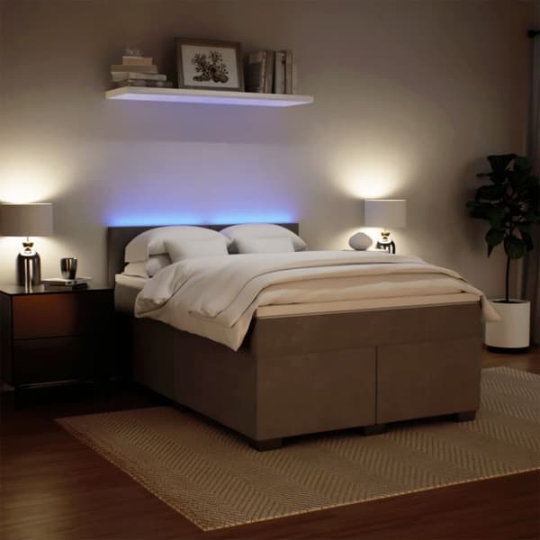 Ramsäng med madrass ljusgrå 140x200 cm sammet