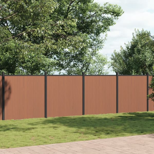 Staketpanel brun 1045x186 cm WPC
