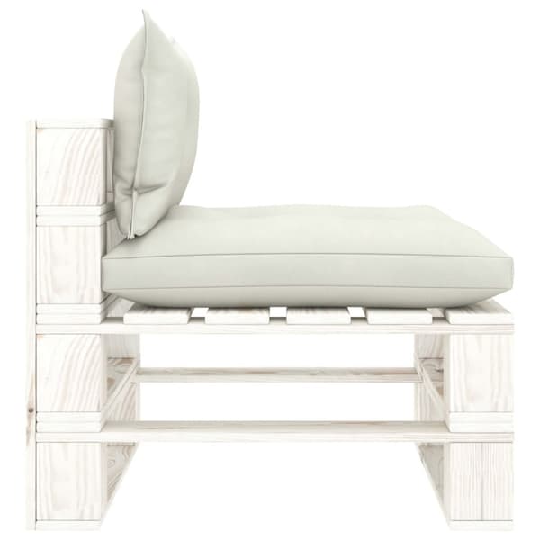 Pallsoffa mittensektion med beige dynor trä