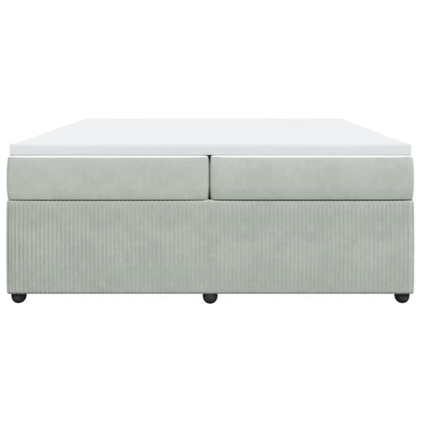 Ramsäng med madrass ljusgrå 200x200 cm sammet
