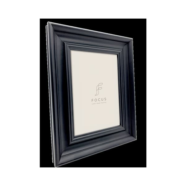 Focus Lotus Black 30x40