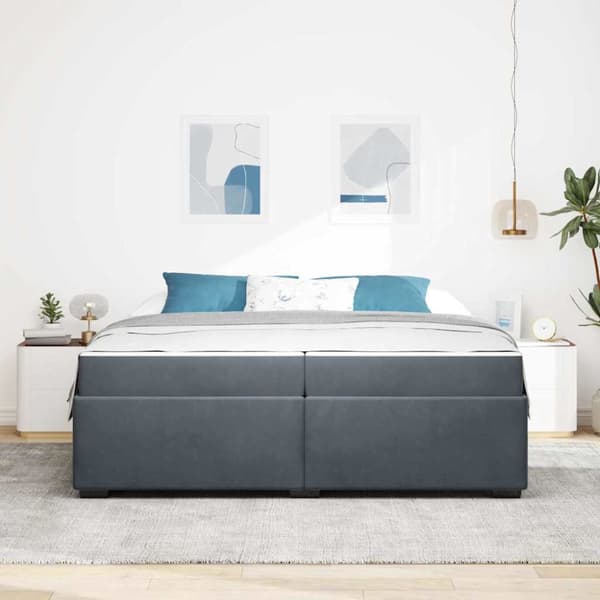 Sängram med madrass Mörkgrå 200 x 200 cm tyg