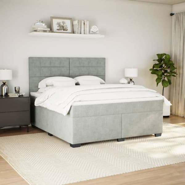 Ramsäng med madrass ljusgrå 180x200 cm sammet