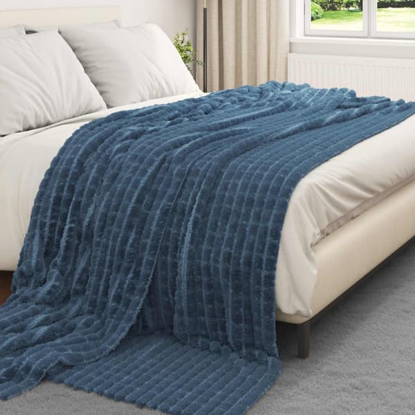 Filtar 6 pcs Mörkblå 240 x 220 cm Fleece