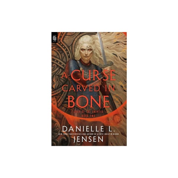 A Curse Carved in Bone (häftad, eng)