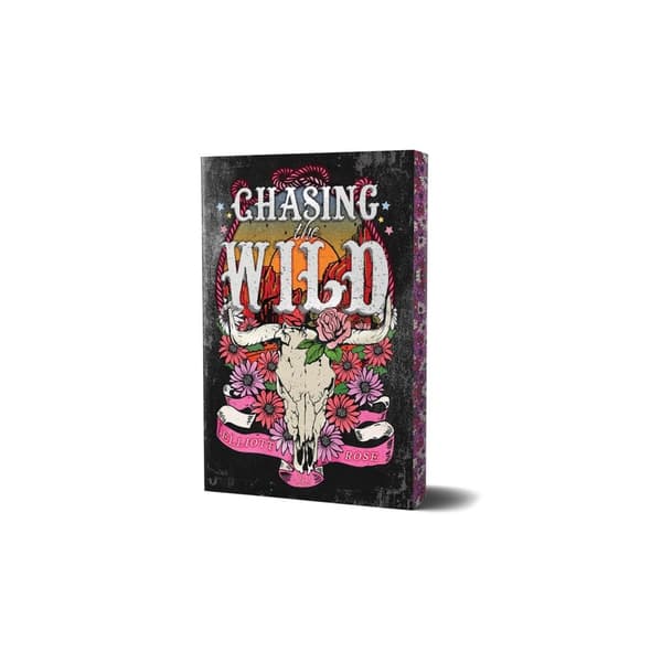 Chasing the Wild: Deluxe Limited Edition (pocket, eng)