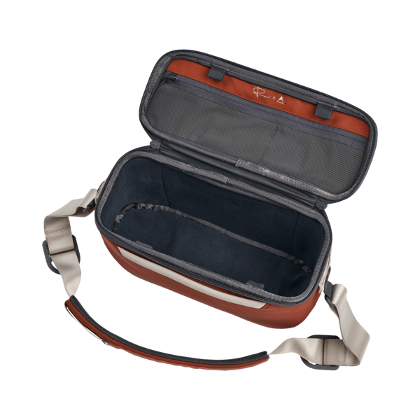 Gomatic Peter McKinnon Luma Camera Sling 12L, Rust