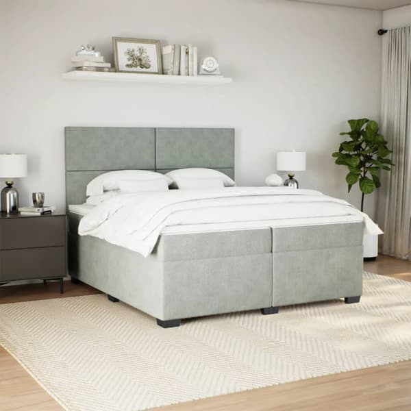 Ramsäng med madrass ljusgrå 200x200 cm sammet