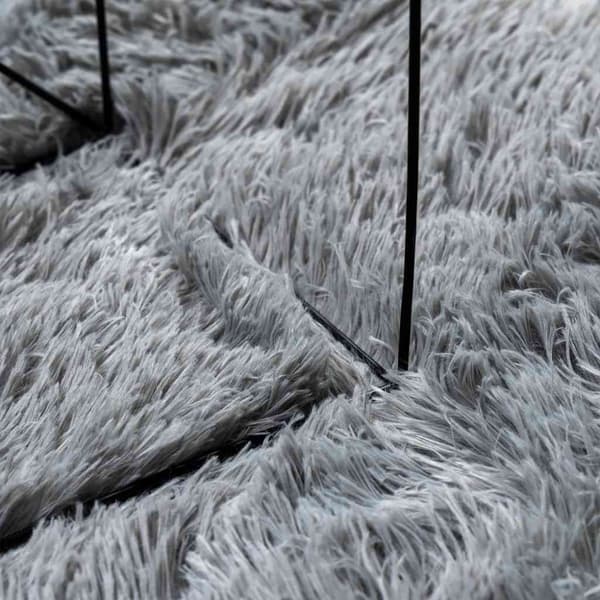 Ryamatta med lång lugg NAVARRA silvergrå 120x120 cm polyester