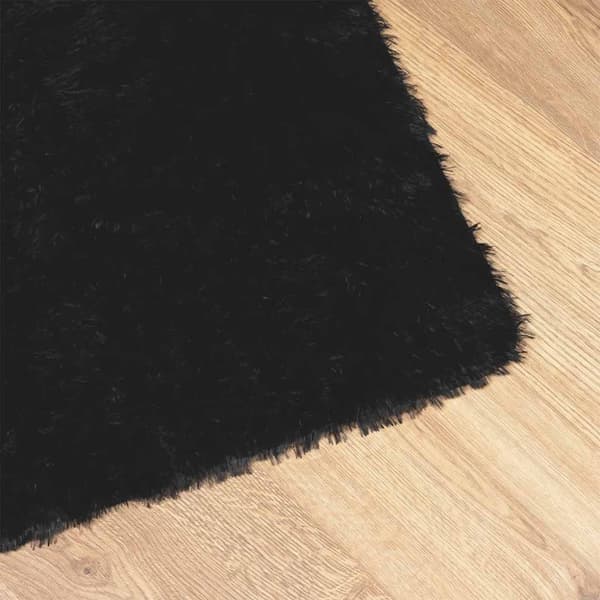 Luvmatta med hög lugg ”NAVARRA” svart 60x100 cm polyester