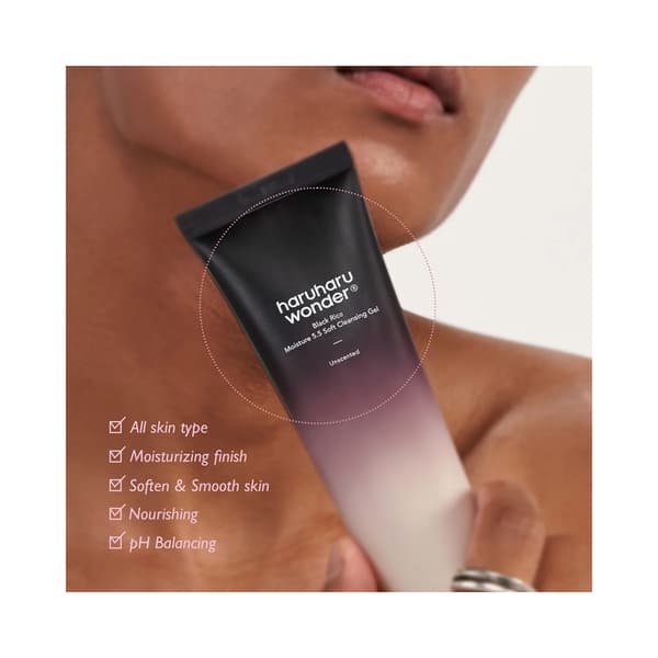 Black Rice Moisture 5.5 Soft Cleansing Gel 100ml