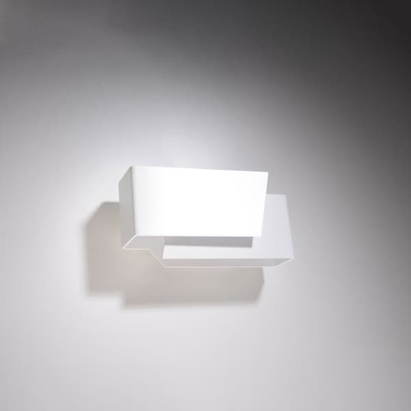 Vägglampa PIEGARE