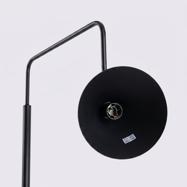 Golvlampa NOX svart