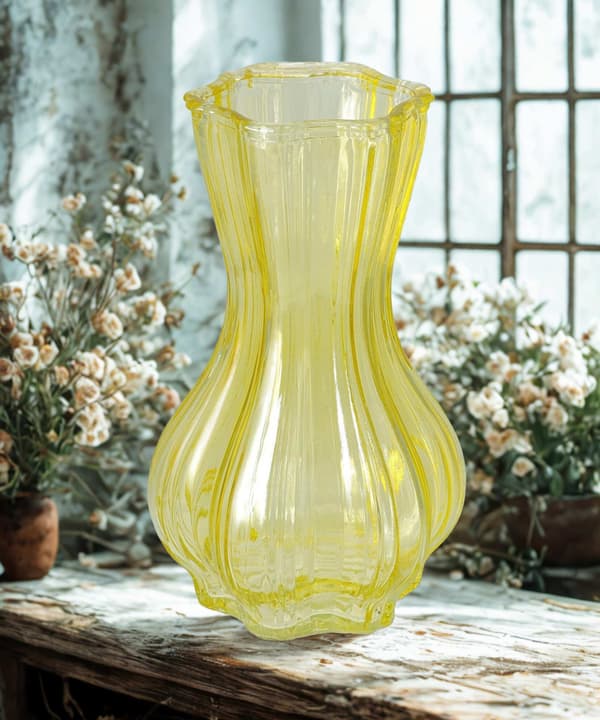 Vas Gul Glas 20 cm