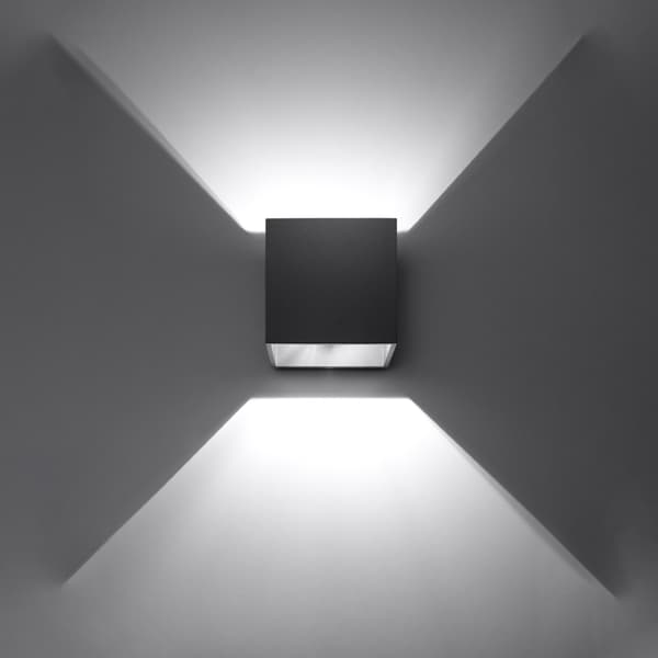 Vägglampa QUAD 1 svart