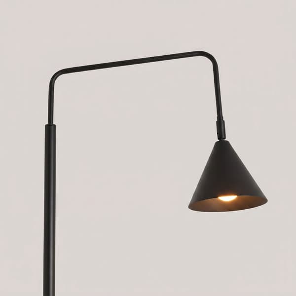 Golvlampa NOX svart