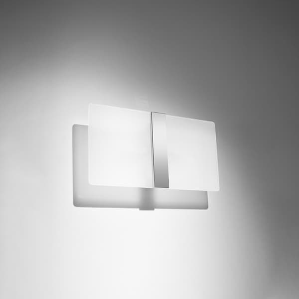 Vägglampa AZALIA