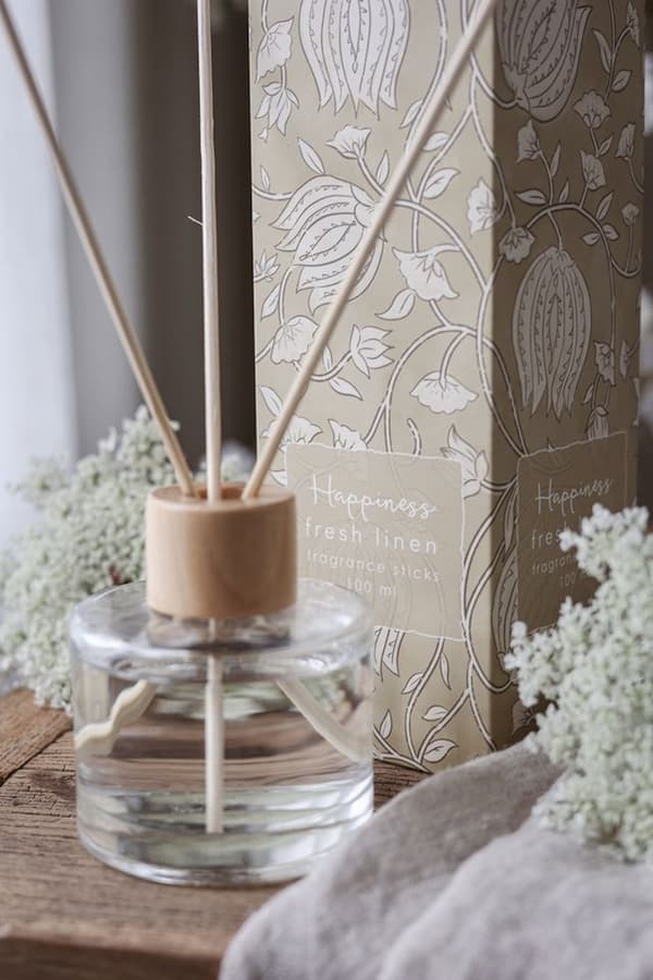 Majas Cottage Doftpinnar Happiness Fresh Linen 100 ml