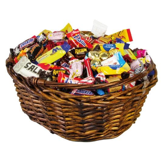 Godis Presentkorg brun inslaget 2,5kg