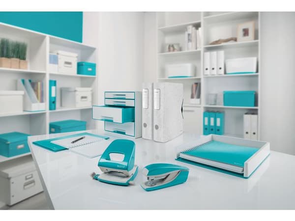 Häftapparat LEITZ WOW 5502 30ark isblå