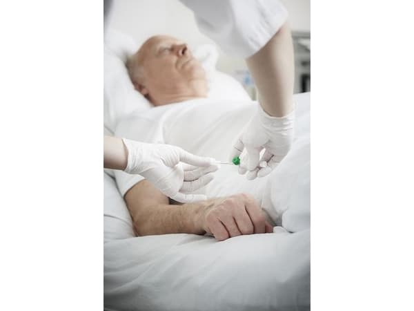 Nitrilhandske acc./pfri vit M 150/fp