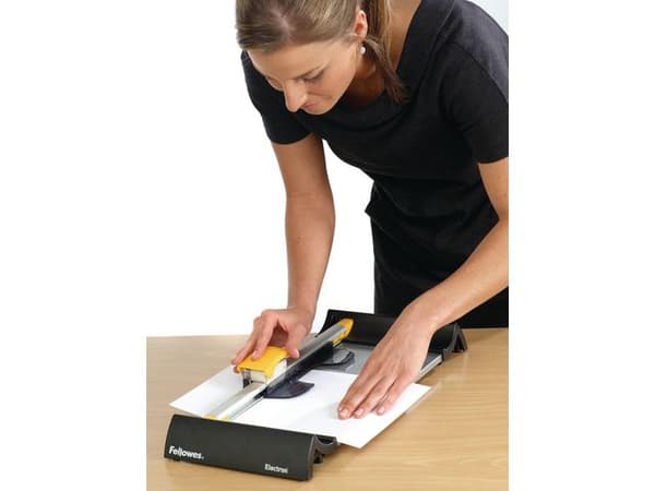 Skärmaskin FELLOWES Electron A3