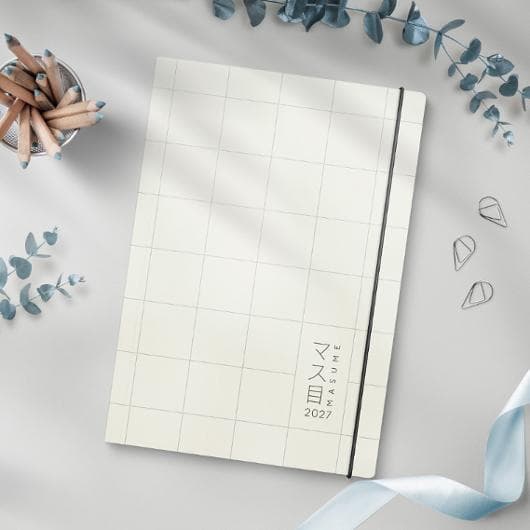 Calendar Masume 2027 engelsk text