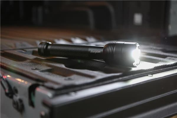 Ficklampa ENERGIZER Tactical 10000lm