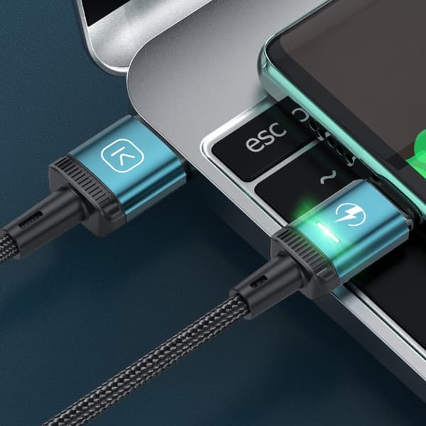 KUULAA 1m 3A magnetisk kabel USB-C / iP (5-14) / Micro USB 3-i-1 lading + data