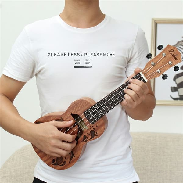 Sapele Ukulele 4-kielinen soitin