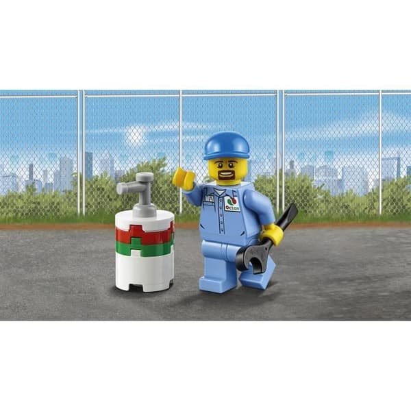 LEGO® City 60100 Airport Starter Set
