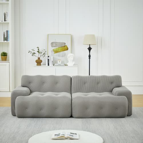 Cloud-sofa, 2-personers, brede armlæn, knapper & svungen – grå, samlet til stue & lejlighed