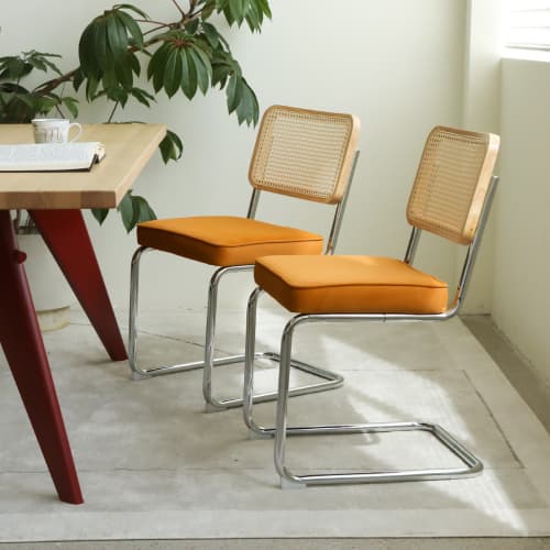 2 matstolar, sammet & rotting, kromben, Breuer-design – för matrum, vardagsrum & kök