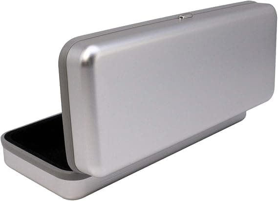 Moderne brilleetui i aluminium, sølv, stort