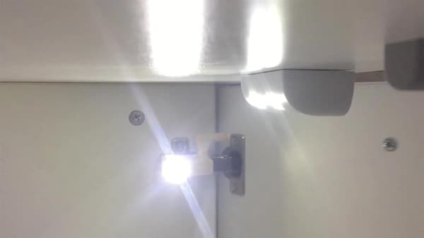 10 stk. LED skabslamper Universal garderobeskab hængsel sensorlys K