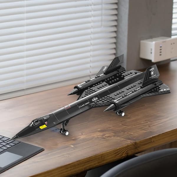SR-71 stridsflygplan byggsats, lämplig för 8-14-åringar