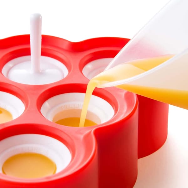 Mini-isforme, 9 miniature ispindeforme med pinde og drypbeskyttere